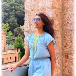 Meet your Posher, Gayatri
